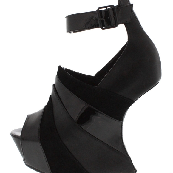 Dollhouse Shoes - Black Overlap Heel-less Wedges Size 6.5